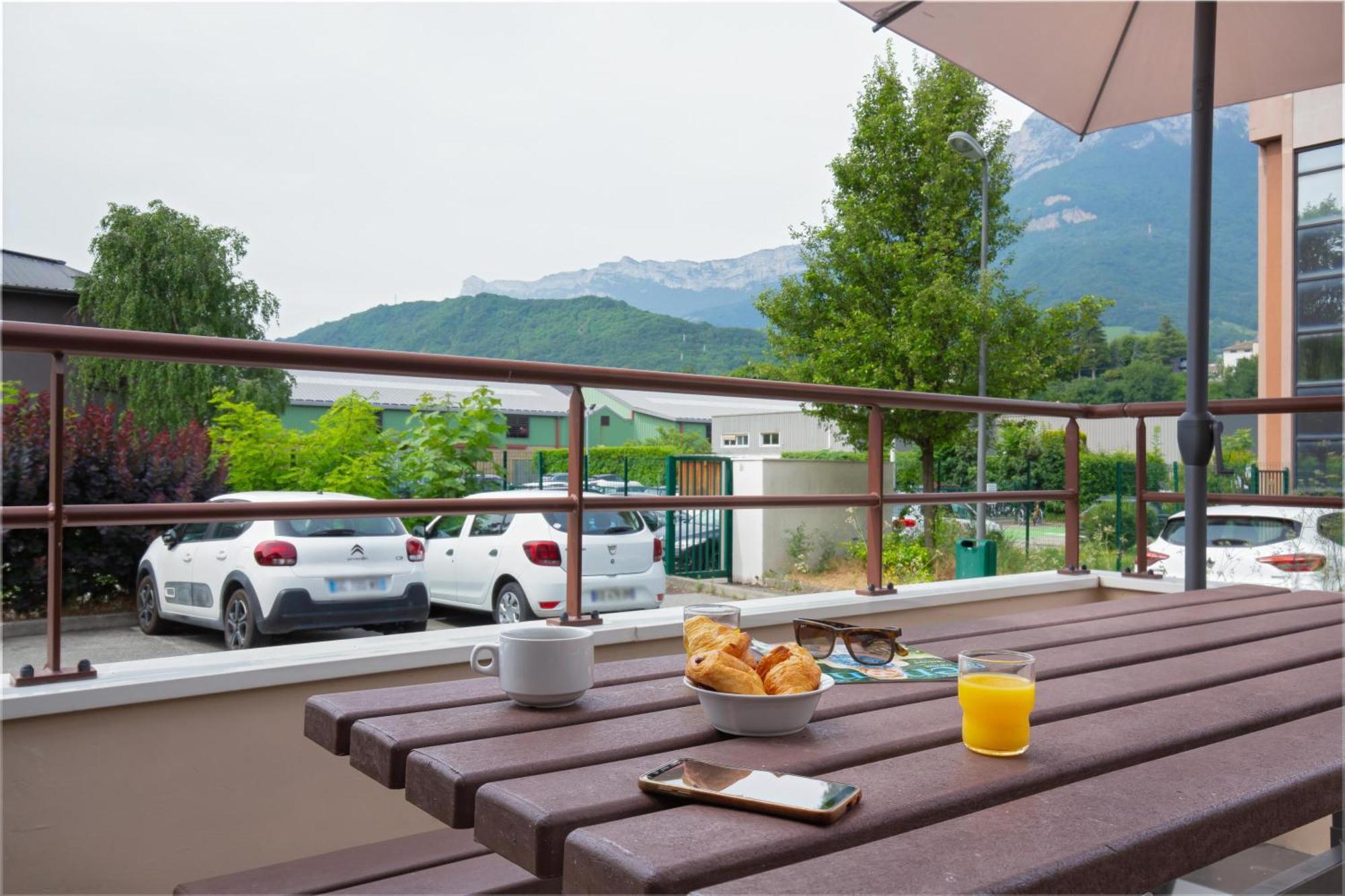 Ibis Budget Grenoble Sud Seyssinet Exteriör bild