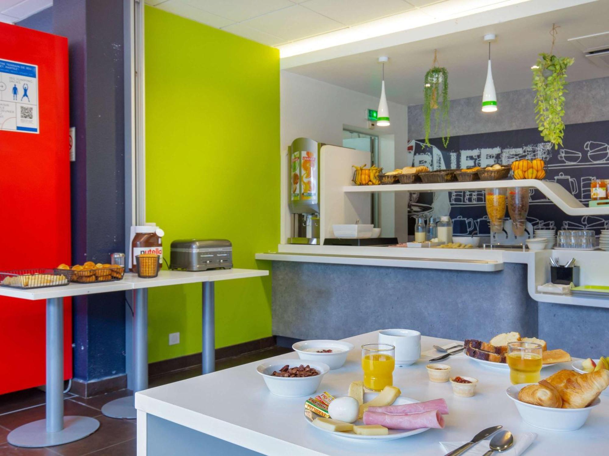 Ibis Budget Grenoble Sud Seyssinet Exteriör bild