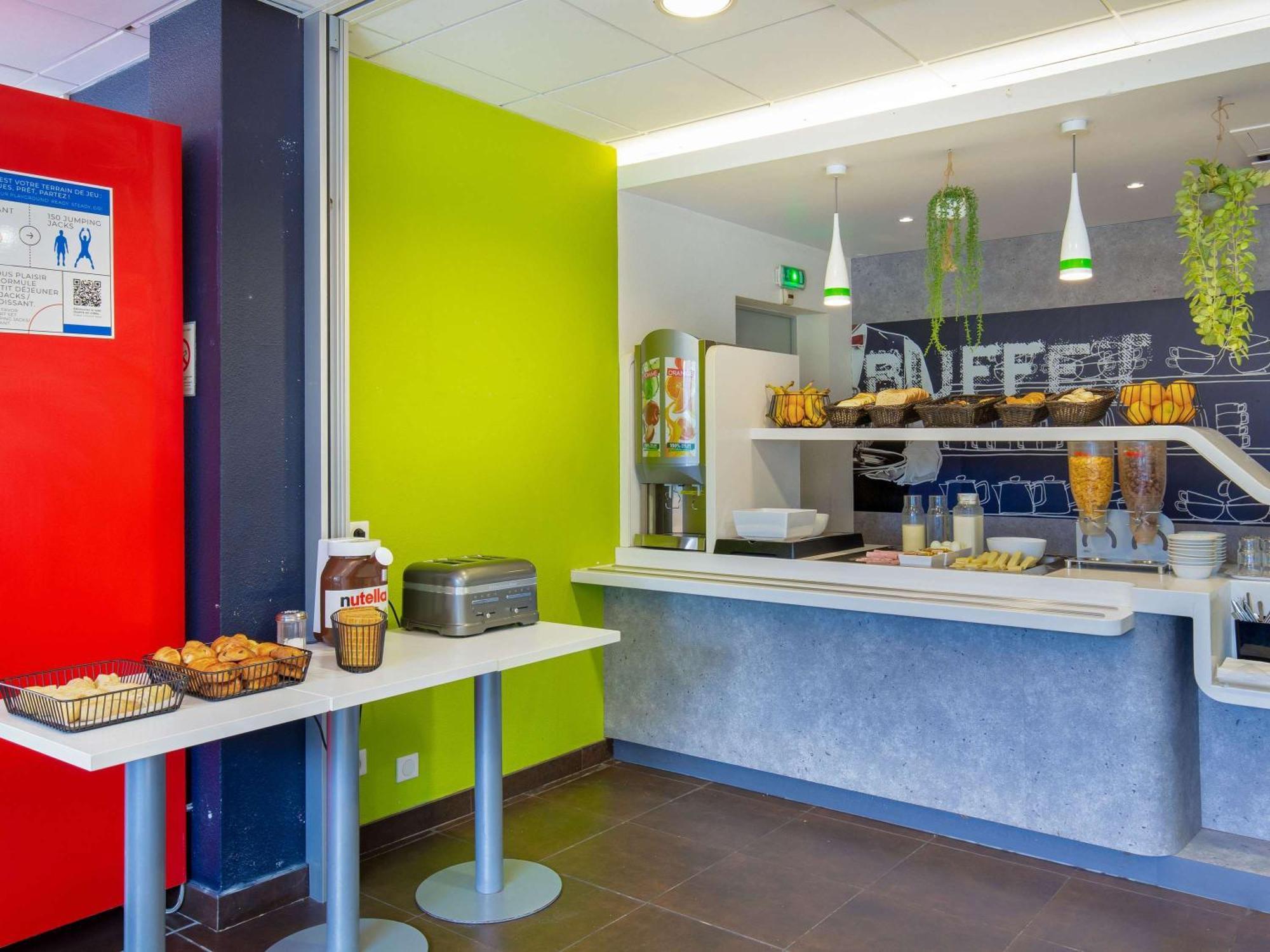 Ibis Budget Grenoble Sud Seyssinet Exteriör bild